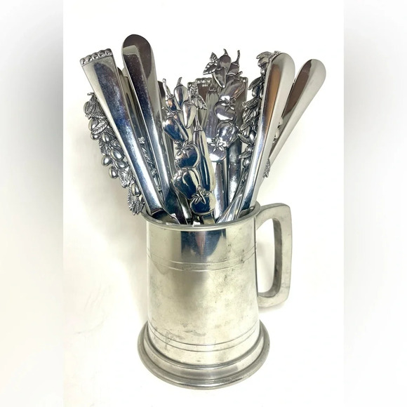 NWT set of Three Stainless Steel Spreaders.​ - Picture 4 of 4